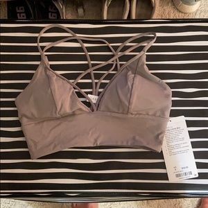 Lulu lemon sports bra